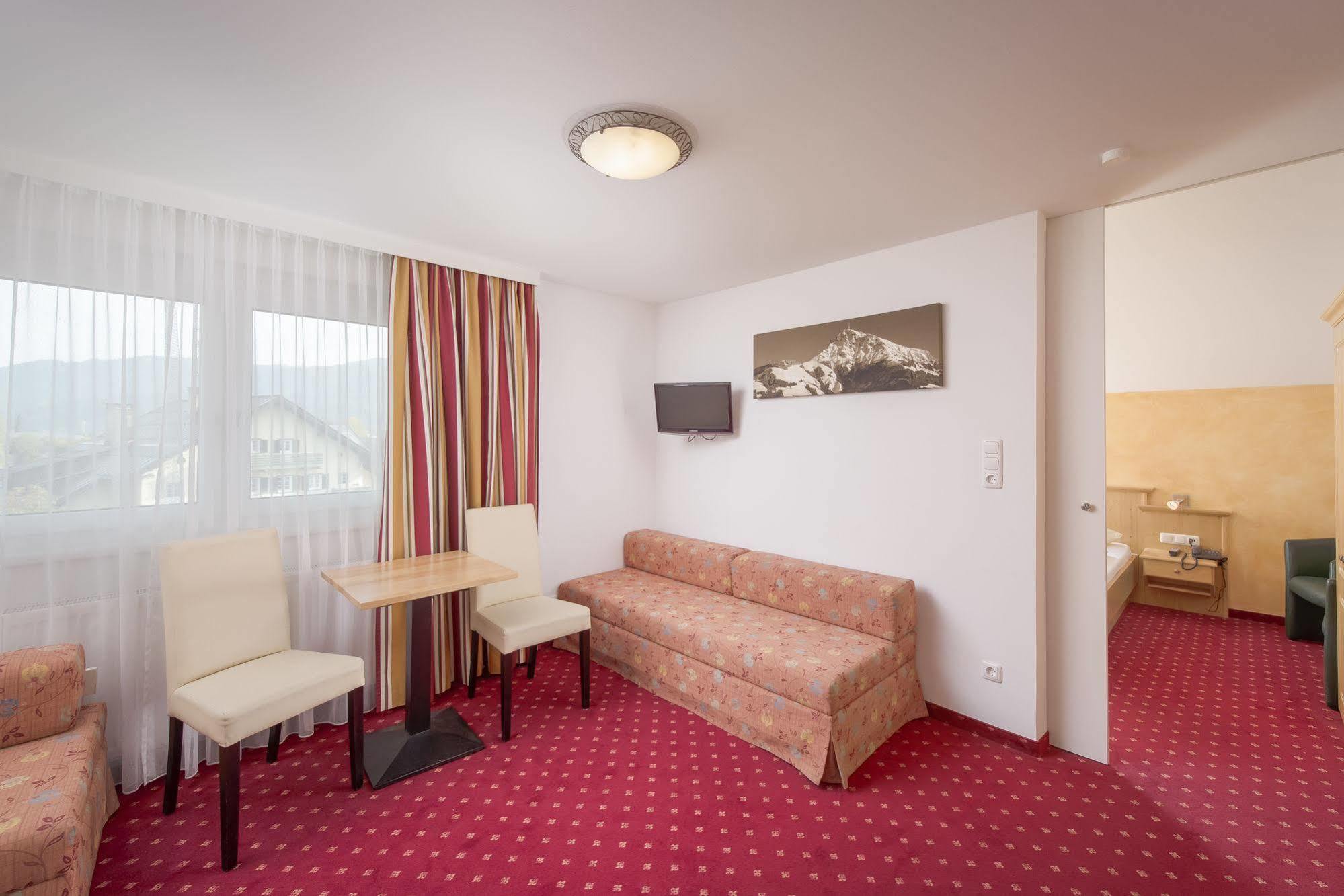 Hotel Fischer ซางค์ท โยฮันน์ อิน ทิโรล ภายนอก รูปภาพ